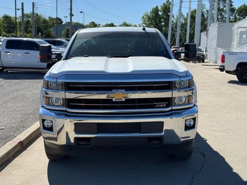 Used 2019 Chevrolet Silverado 2500 LT w/ All Star Edition AWD/4WD image 3