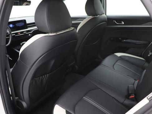 Used 2025 Kia K5 GT-Line image 11