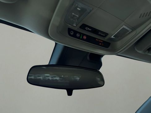 Used 2023 Chevrolet Malibu LT image 27