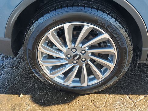 Certified 2023 Lincoln Corsair Reserve w/ Equipment Group 201A image 7