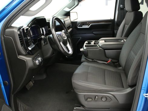 Used 2022 GMC Sierra 1500 Elevation w/ X31 Off-Road Package AWD/4WD image 25