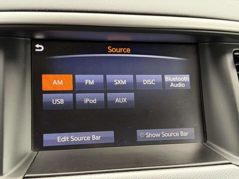 Used 2020 Nissan Pathfinder SL FWD image 21