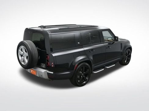 Used 2024 Land Rover Defender 130 S image 62