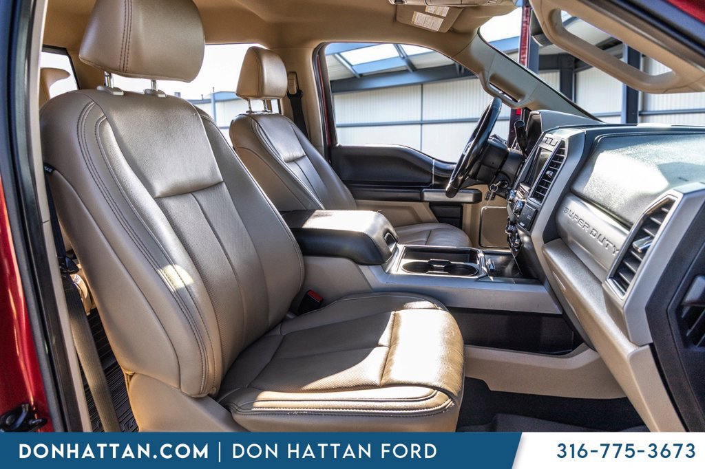 Used 2021 Ford F250 Lariat w/ Lariat Value Package AWD/4WD image 18