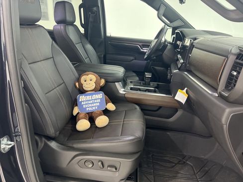 Used 2023 Chevrolet Silverado 1500 High Country w/ High Country Premium Package image 26