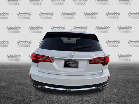 Certified 2018 Acura MDX FWD image 9