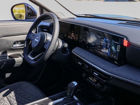 New 2026 Nissan Kicks SV FWD image 20