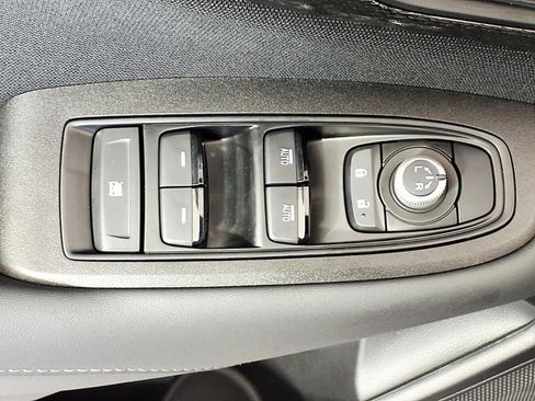 Used 2025 Subaru Outback Premium w/ Popular Package #1A AWD/4WD image 14