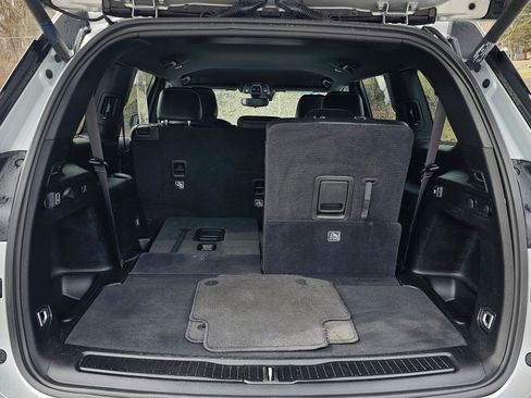 Used 2024 Jeep Grand Cherokee L Laredo image 16