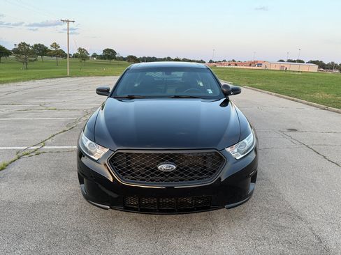 Used 2017 Ford Taurus Police Interceptor image 7