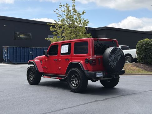 Used 2024 Jeep Wrangler Unlimited Rubicon 392 AWD/4WD image 15