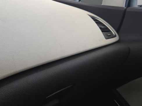 Used 2012 Buick Verano Leather FWD image 32