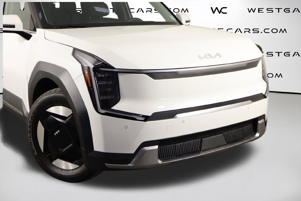 Used 2024 Kia EV9 Wind AWD/4WD image 50
