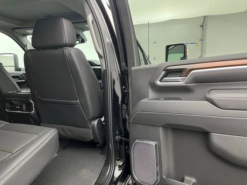 New 2025 GMC Sierra 2500 Denali w/ Technology Package image 33