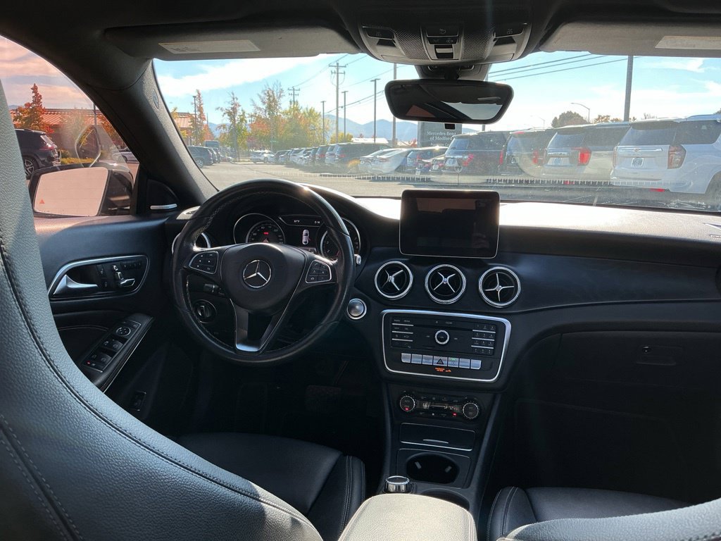Used 2018 Mercedes-Benz CLA 250 image 26