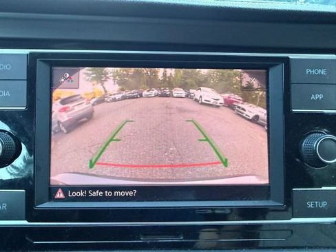 Used 2019 Volkswagen Jetta S w/ Driver Assistance Package FWD image 15