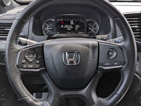 Used 2023 Honda Passport EX-L image 17