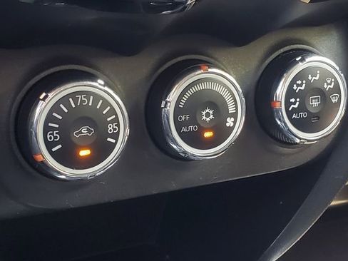 Used 2013 Mitsubishi Outlander Sport SE image 17