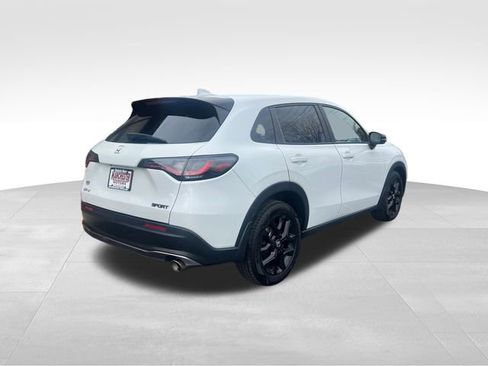 Used 2023 Honda HR-V Sport image 5