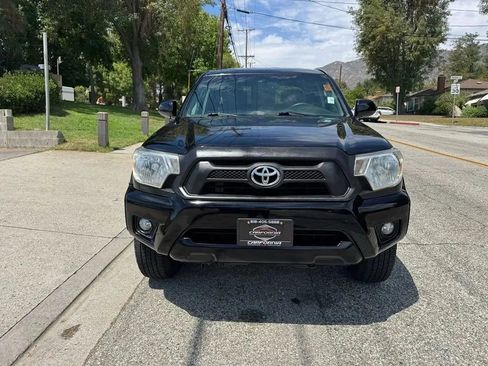 Used 2013 Toyota Tacoma PreRunner w/ SR5 Pkg RWD image 2