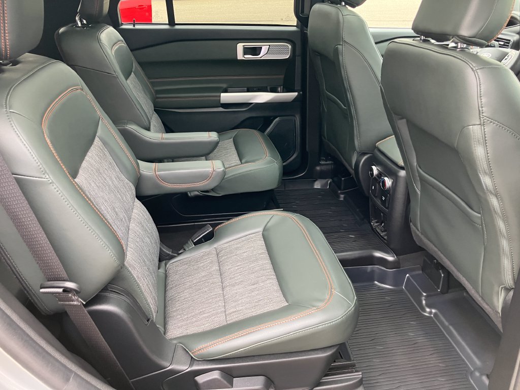Used 2023 Ford Explorer Timberline w/ Timberline Technology Package AWD/4WD image 18