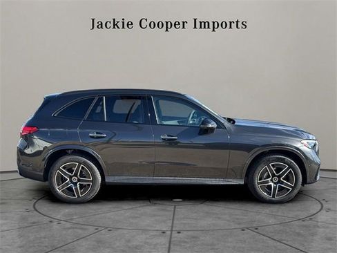 New 2026 Mercedes-Benz GLC 300 4MATIC image 6