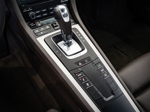 Used 2022 Porsche 718 Cayman S image 34