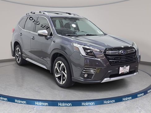 Used 2023 Subaru Forester Touring AWD/4WD image 4