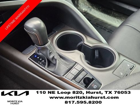 Used 2023 Toyota Camry XSE FWD image 10