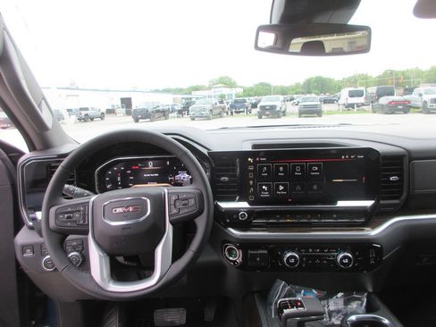 New 2026 GMC Sierra 1500 Elevation w/ Max Trailering Package AWD/4WD image 16