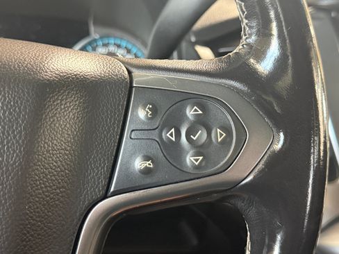 Used 2019 Chevrolet Tahoe Premier w/ Premier Plus Edition AWD/4WD image 18