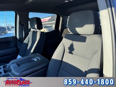 Used 2020 Chevrolet Silverado 1500 Custom w/ Custom Value Package image 12