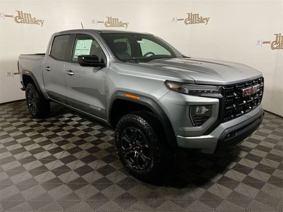 Used 2025 GMC Canyon Elevation w/ Convenience Package