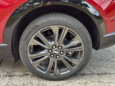 New 2026 Cadillac Optiq Sport 2 image 31