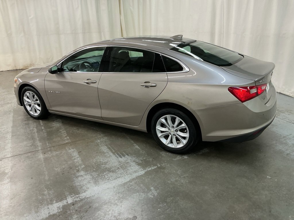 Used 2024 Chevrolet Malibu LT FWD image 7