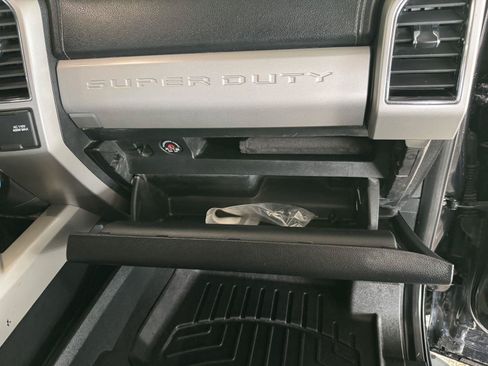 Used 2019 Ford F250 Lariat AWD/4WD image 40