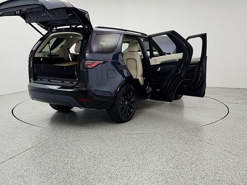 New 2026 Land Rover Discovery Dynamic SE AWD/4WD image 11