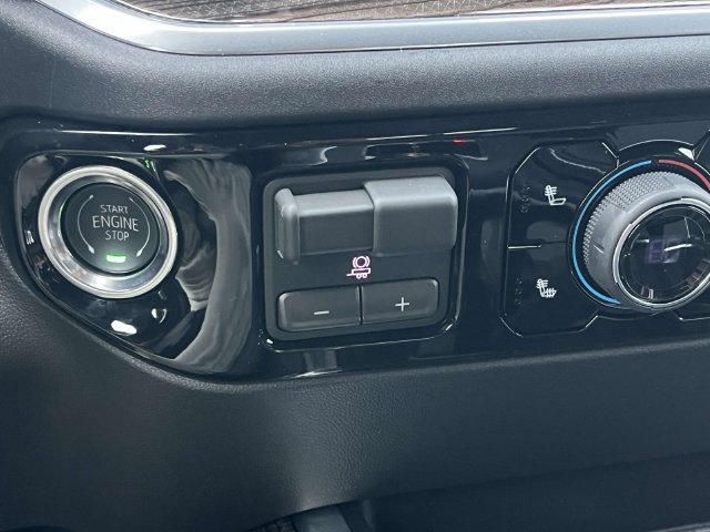 New 2026 Chevrolet Silverado 1500 RST w/ Convenience Package II AWD/4WD image 15