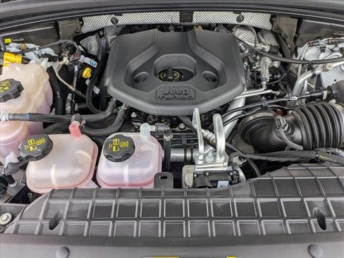 Used 2022 Jeep Grand Cherokee Trailhawk w/ Advanced Protech Group II image 23