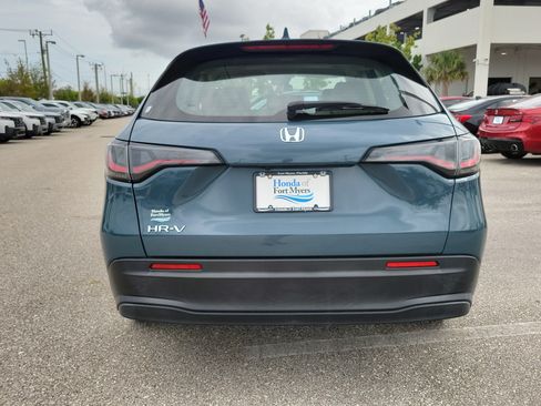 Used 2024 Honda HR-V LX image 5