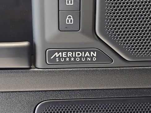 New 2026 Land Rover Defender 110 OCTA AWD/4WD image 12