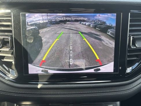 Used 2021 Dodge Durango GT image 28