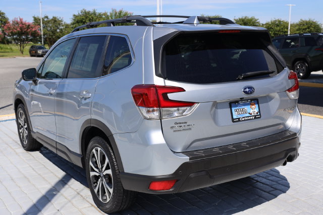 Used 2020 Subaru Forester Limited AWD/4WD image 3
