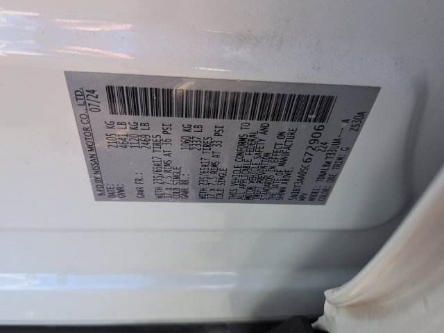 Used 2025 Nissan Rogue S FWD image 12