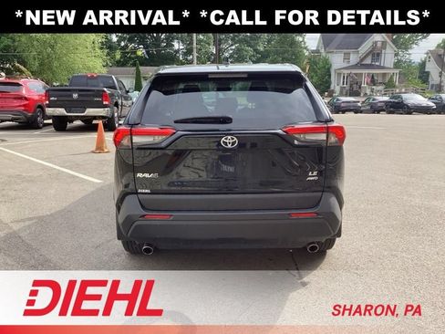 Used 2024 Toyota RAV4 LE AWD/4WD image 6