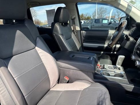 Used 2021 Toyota Tundra Limited w/ Limited Premium Package image 11