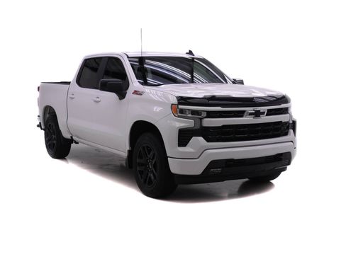 Used 2024 Chevrolet Silverado 1500 RST w/ Convenience Package II AWD/4WD image 2