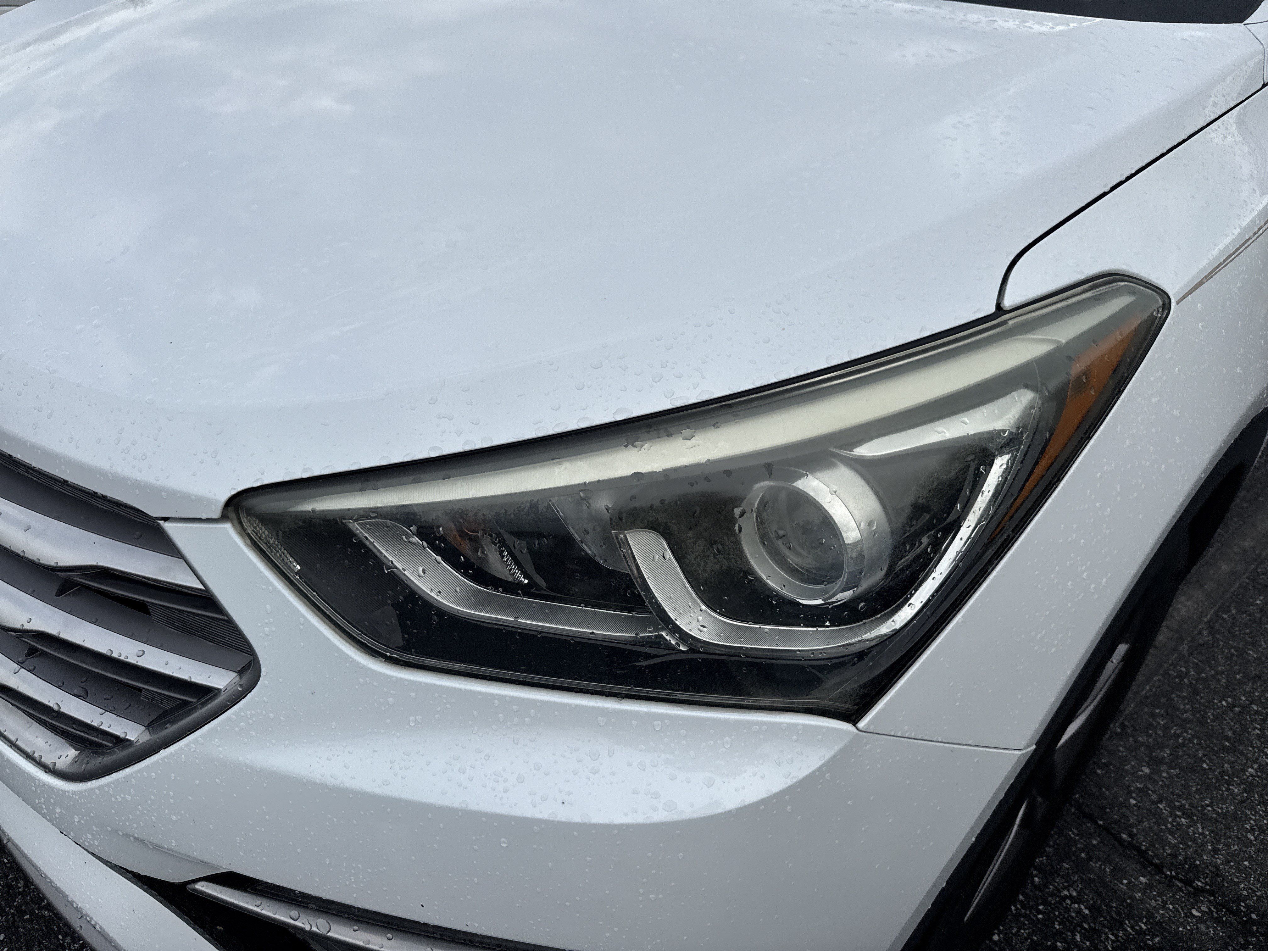 Used 2017 Hyundai Santa Fe Sport w/ 2.4L Tech Package 04 FWD image 6