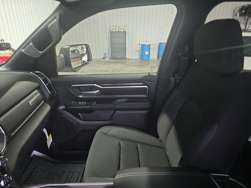 New 2026 RAM 1500 Big Horn w/ Night Edition AWD/4WD image 15