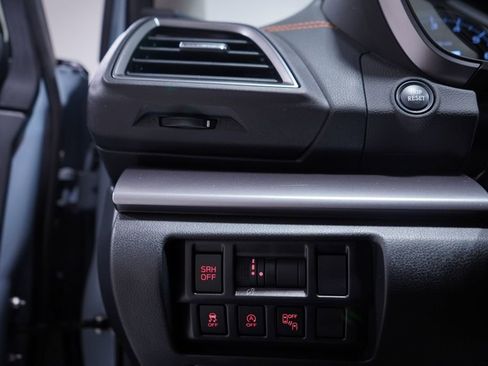 Used 2021 Subaru Crosstrek 2.5i Limited w/ Popular Package #3 image 18